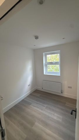 5 bedroom terraced house to rent - Photo 2