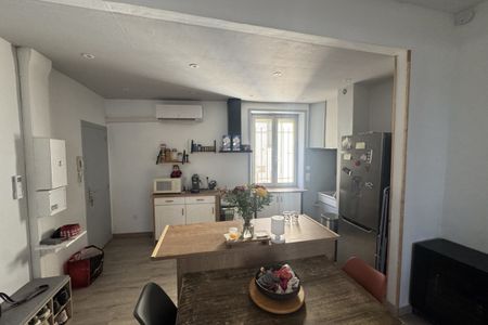 Appartement T2 meublé à louer à TOURNON - Photo 3