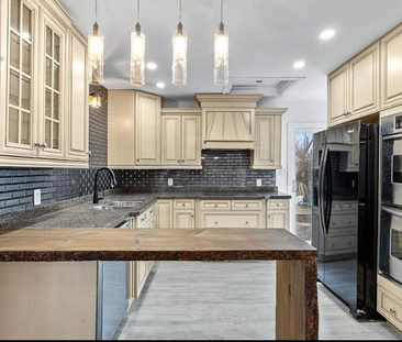 For Lease - 241 Jarvis Street, Fort Erie, Ontario - Photo 4