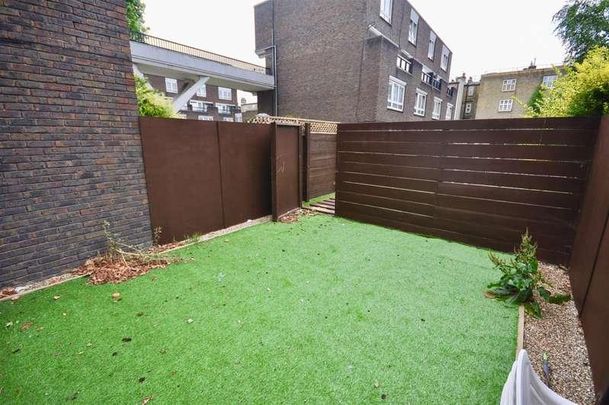 Oakley Square, Kings Cross, Camden, London, NW5 - Photo 1