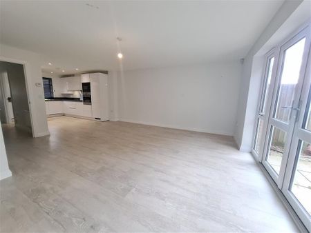 Juno Road, Hemel Hempstead - Photo 2