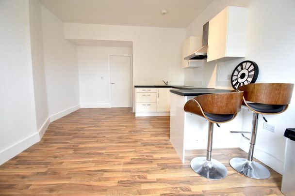 1 bedroom flat to rent - Photo 1