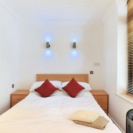 Jacana Court, London, E1W - Photo 3