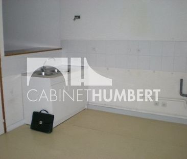 Location Appartement 4 pièces 84m² ST ETIENNE 42000 - Photo 3