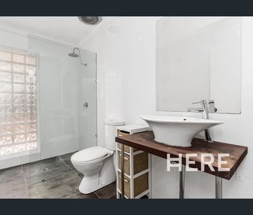 Considered Comforts - Photo 4