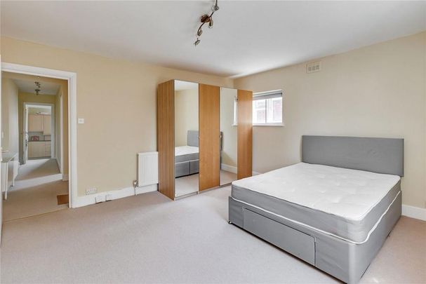 1 bedroom flat to rent - Photo 1