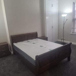 2 Bed - 12-14 Merrion Place, City Centre, Leeds - LS1 6PQ - Student/Professional - Photo 2