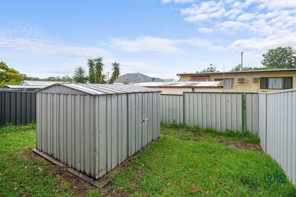 12B Nott Street, Edgeworth NSW 2285 - House For Rent | Domain - Photo 1