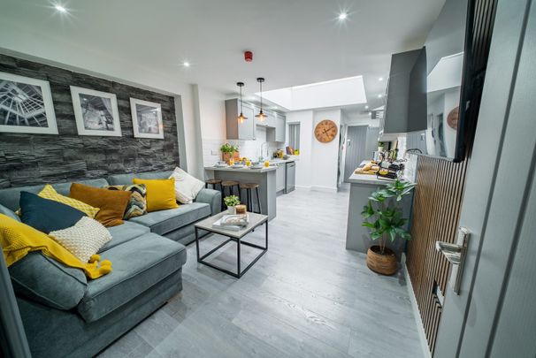 Room in a Shared House, Orwell Road, CV1 - Photo 1