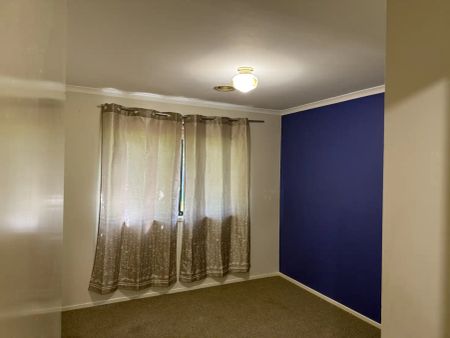 “Family Comfort in Prime Location” - Photo 4