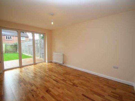 Anslow Gardens, Iver, SL0 - Photo 1