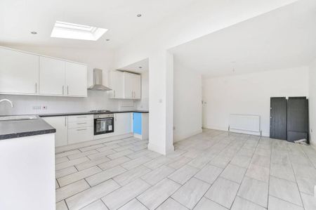 4 bedroom cottage to rent - Photo 5