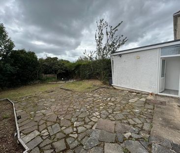 Llangorse Road, Penlan, SWANSEA - Photo 2