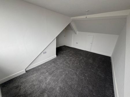 4 bedroom terraced house to rent - Photo 4