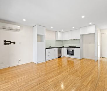 Modern Comfort in the Heart of Balwyn North - Photo 2