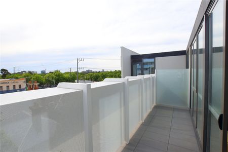 308/33-35 Arden Street - Photo 3
