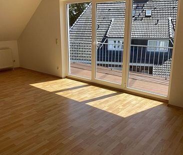 1 Zimmer Dachgeschosswohnung mit Balkon - Foto 5