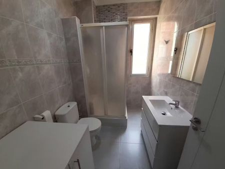 Avinguda del Doctor Waksman, Valencia, Valencian Community 46006 - Photo 4