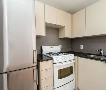 160 Huron Street — 1 Bedroom - unit 103 - Photo 2