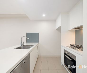 Two-Bedroom Apartment in Heart of Lane Cove North - Photo 1