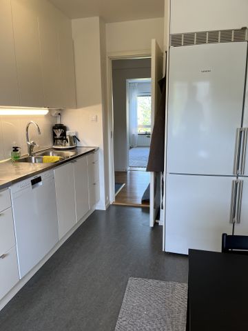 Ängsholmsgränd, Skärholmen - Photo 4