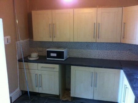 5 bed house with all bills included - Photo 5