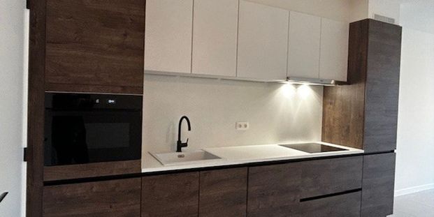 Appartement te huur in Hasselt voor € 1.050 met 1 slaapkamer - Foto 1