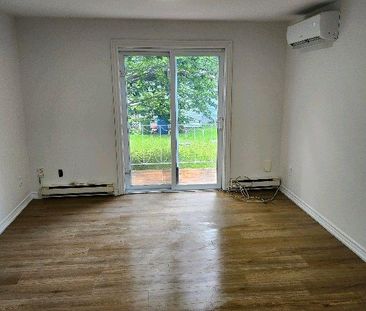 Logement 4 1/2 - Photo 2