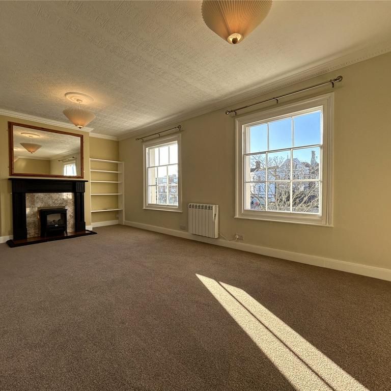 3 bedroom apartment to rent - Photo 1