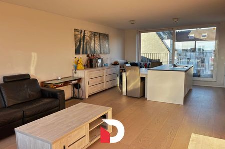 Duplex appartement met ruime terrassen en 2 slaapkamers te Beernem - Photo 2