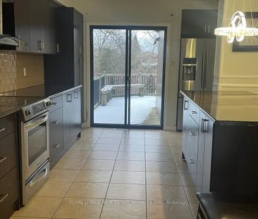 For Lease - 131 Kersey Crescent, Richmond Hill, Ontario - Photo 6