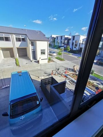 - 3 bedrooms townhouse at Hobsonville - - Photo 3