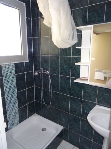 Location Appartement 2 pièces 23m² MONTPELLIER 34000 - Photo 3