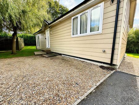 2 bedroom lodge to rent - Photo 4