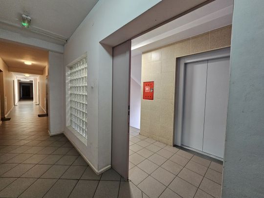 Dwupokojowe mieszkanie z zachodnią panoramą. - Zdjęcie 1