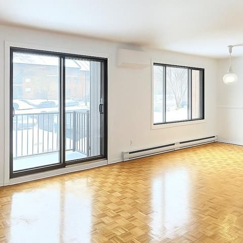 8915 Boul. Perras - Photo 1