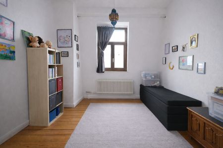 Gepflegte Altbauwohnung mit Balkon im Herzen der Neustadt! - Photo 2