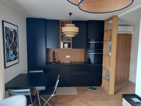 Location Appartement 3 pièces NICE 06300 - Photo 3