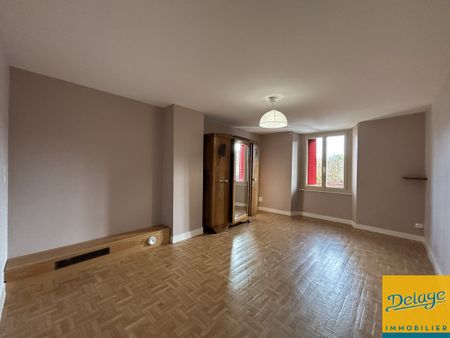 Location Maison 7 pièces 188m² AMBAZAC 87240 - Photo 3