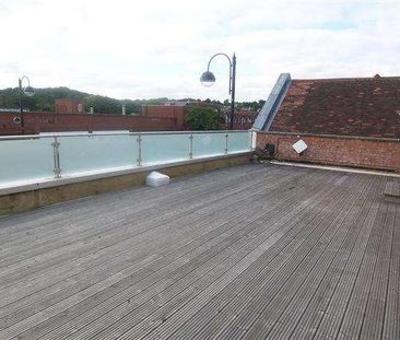 High Road, Loughton, IG10 - Photo 4