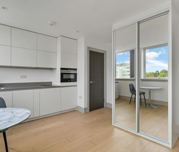 Studio to rent - Photo 5