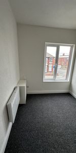 Arksey Lane, Doncaster, DN5 - Photo 3