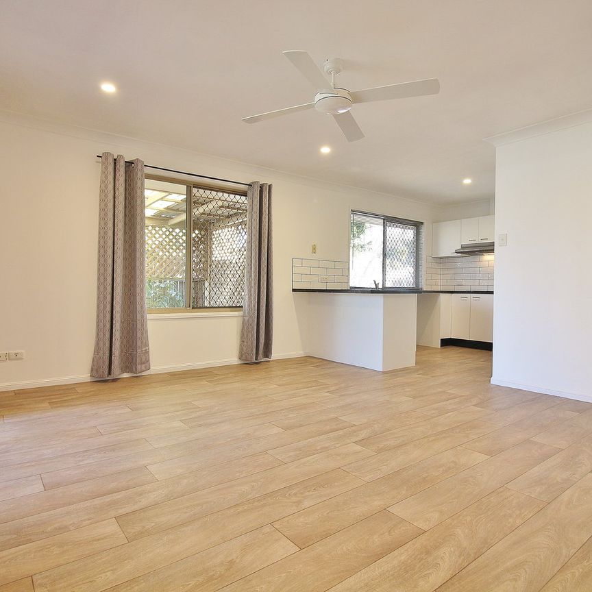 SPACE, STYLE & A LOCATION YOU’LL LOVE - Photo 1