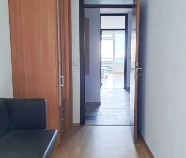 Eine 3-Zimmer-Wohnung mit 2 Loggien, eingebettet in die schöne Berg... - Photo 5