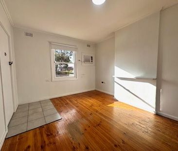 9 Perkins Street, Whyalla Stuart - Photo 2