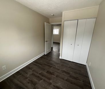 34 Greer Street - Unit 1 Upper, 3 bed, 1 bath - Photo 6