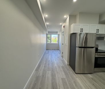For Lease - 1184 Queen Street Unit# 2, Toronto, Ontario - Photo 2