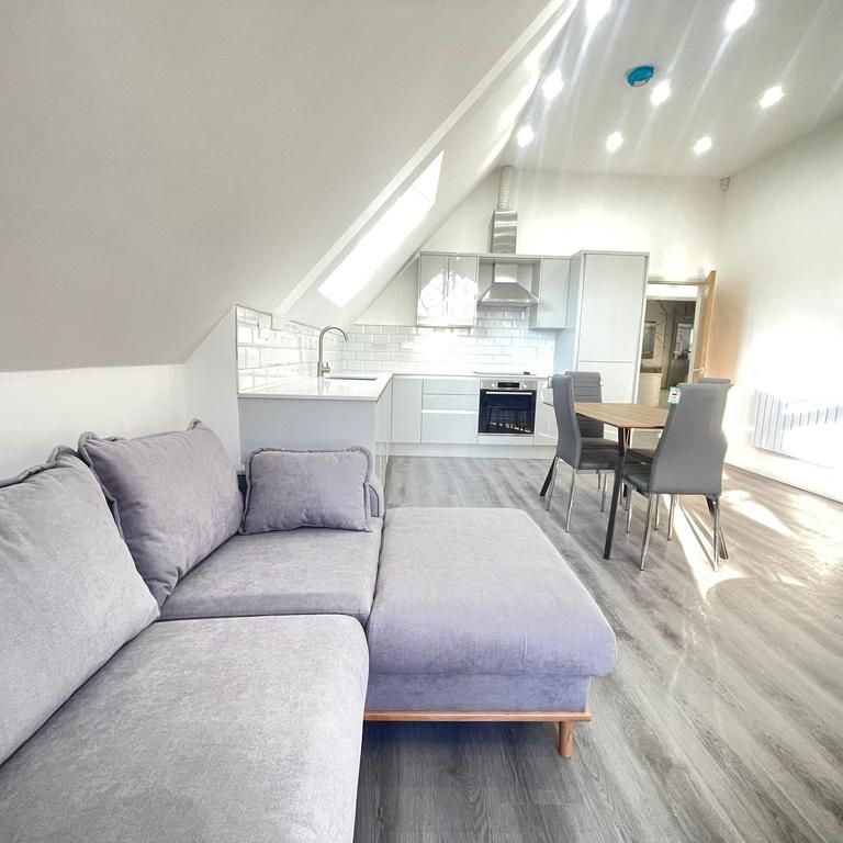 2 bedroom flat to rent - Photo 1