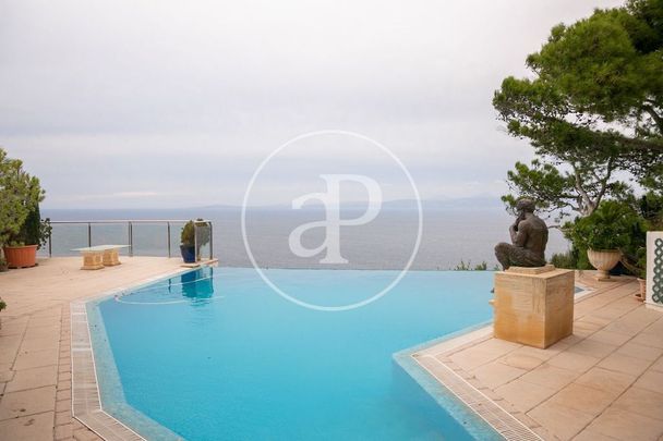4 bedroom luxury Villa for rent in Llucmajor, Spain - Photo 1