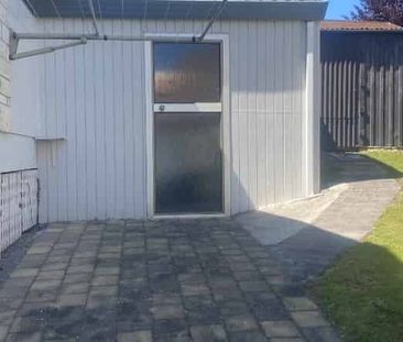 Spacious family home - Photo 4